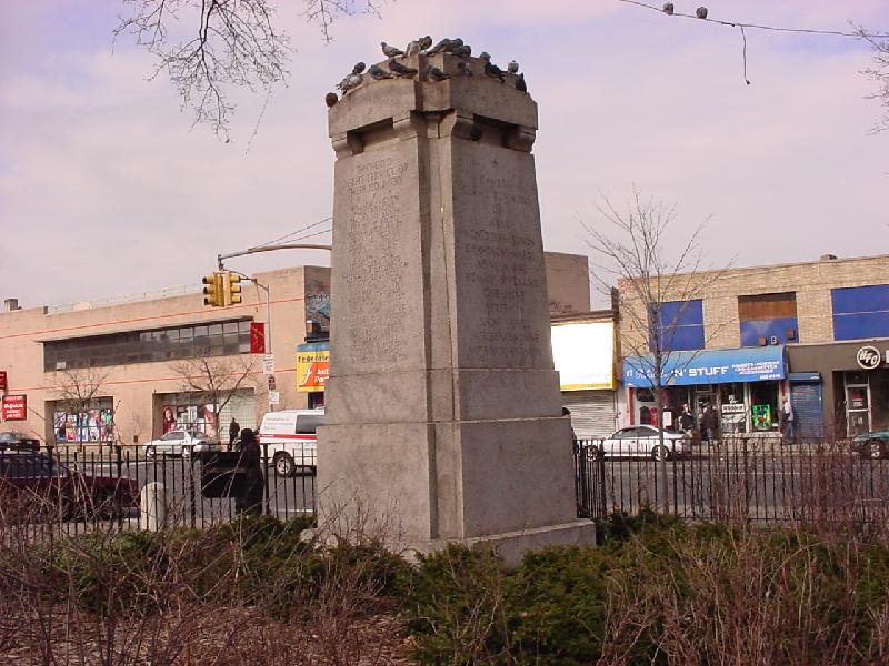Zoom on the image : Westchester Square Memorial 